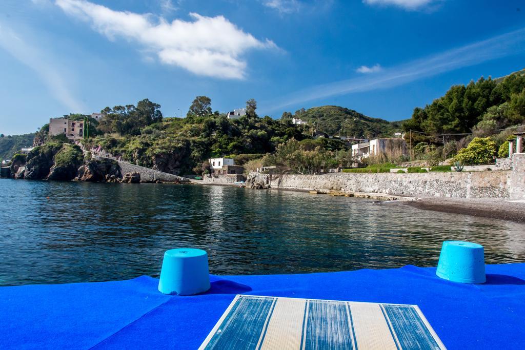 Hotel Rocce Azzurre Lipari  Exterior photo
