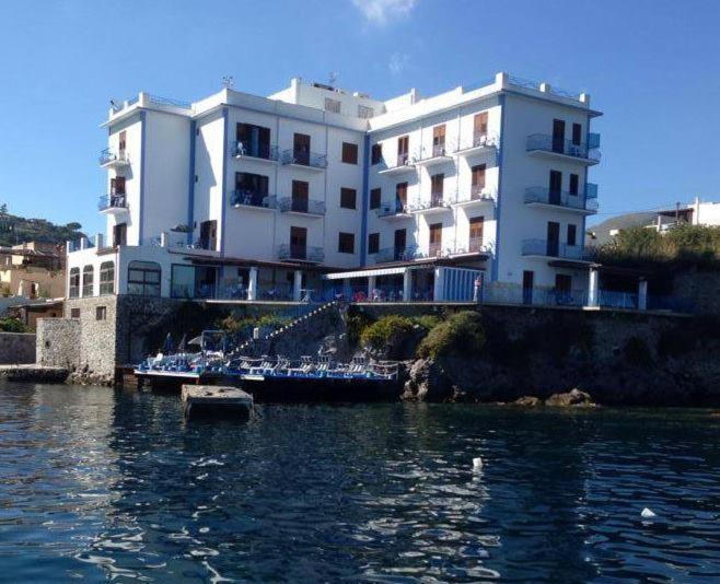 Hotel Rocce Azzurre Lipari  Exterior photo