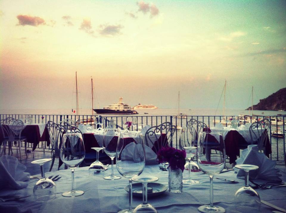 Hotel Rocce Azzurre Lipari  Exterior photo